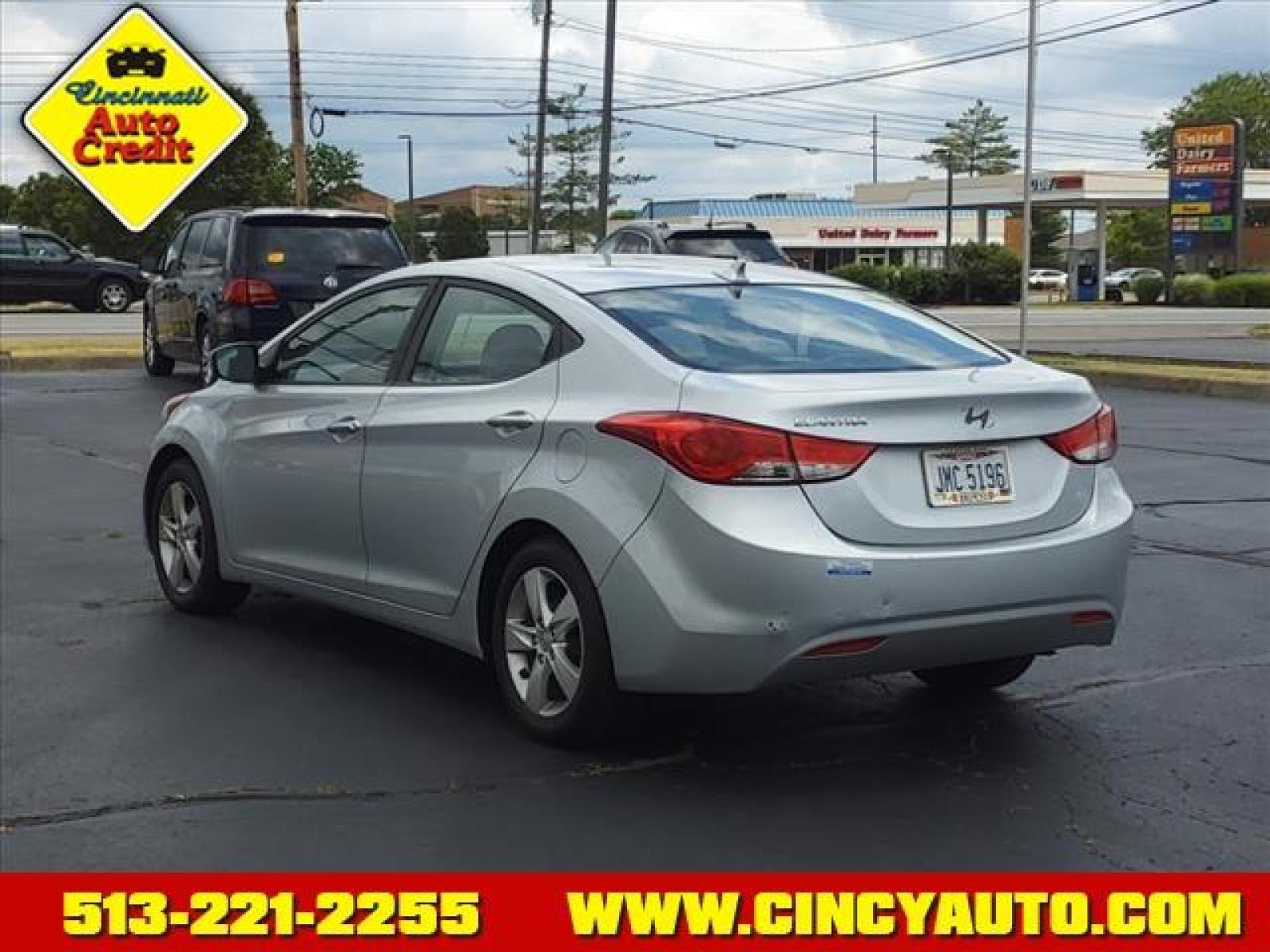 2012 Radiant Silver Hyundai ELANTRA GLS (5NPDH4AEXCH) with an 1.8L 1.8L I4 148hp 131ft. lbs. Sequential Electronic Fuel Injection engine, 6-Speed Shiftable Automatic transmission, located at 5489 Dixie Highway, Fairfield, OH, 45014, (513) 221-2255, 39.333084, -84.523834 - Photo #2