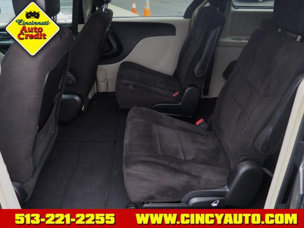 2012 Brilliant Black Crystal Pearl Coat Dodge Grand Caravan Crew (2C4RDGDG9CR) with an 3.6 6 Cylinder Sequential Multiport Fuel Injection engine, Automatic transmission, located at 2813 Gilbert Avenue, Cincinnati, OH, 45206, (513) 221-2255, 39.130219, -84.489189 - Photo #4