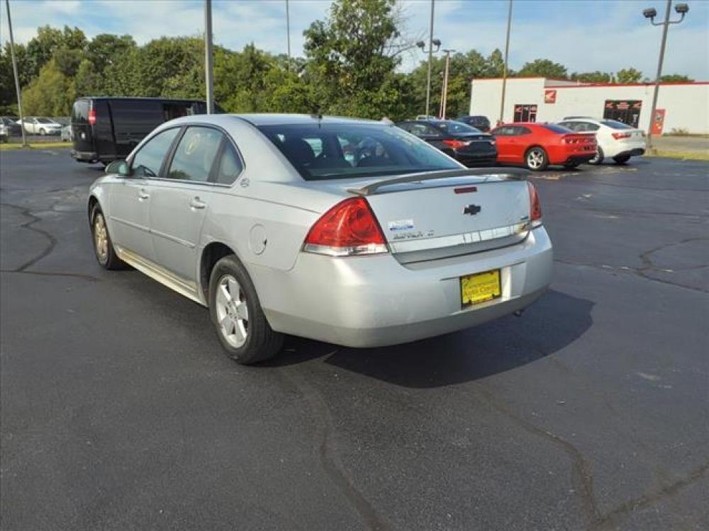 2009 Blade Silver Metallic Chevrolet Impala LT (2G1WT57K591) with an 3.5L 3.5L Flex Fuel V6 211hp 2 Fuel Injection engine, 4-Speed Automatic transmission, located at 5489 Dixie Highway, Fairfield, OH, 45014, (513) 221-2255, 39.333084, -84.523834 - Photo #7
