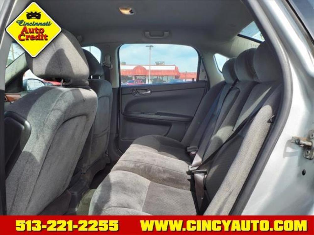 2009 Blade Silver Metallic Chevrolet Impala LT (2G1WT57K591) with an 3.5L 3.5L Flex Fuel V6 211hp 2 Fuel Injection engine, 4-Speed Automatic transmission, located at 5489 Dixie Highway, Fairfield, OH, 45014, (513) 221-2255, 39.333084, -84.523834 - Photo #3