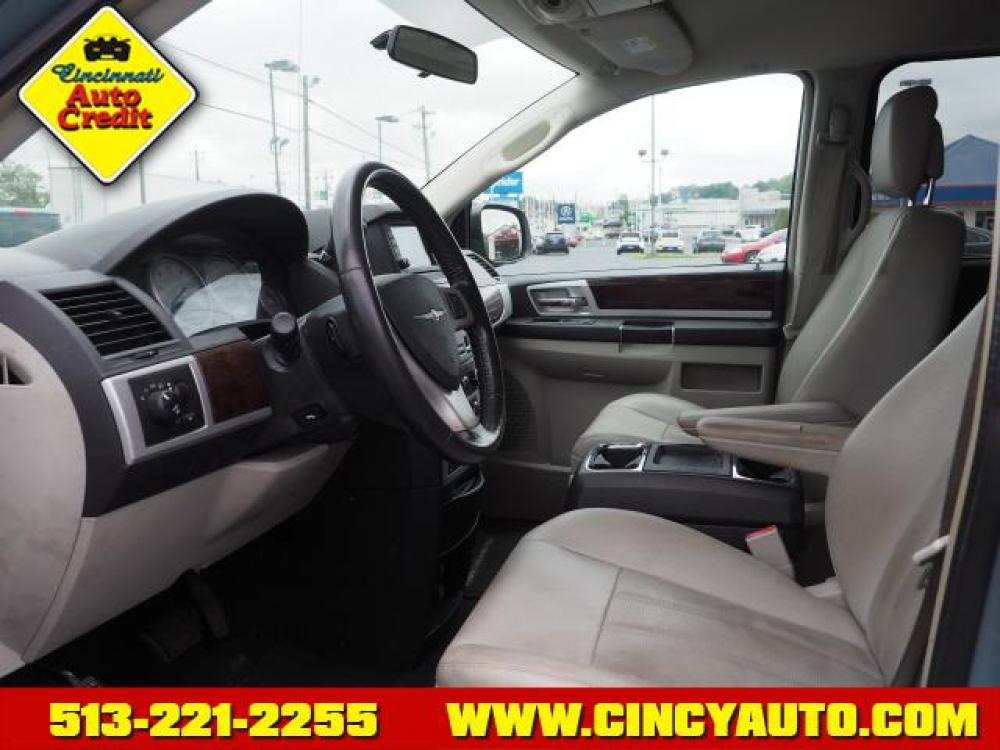 2010 Clearwater Blue Pearl Coat Chrysler Town and Country Touring Plus (2A4RR8D10AR) with an 3.8L 4 Cylinder Fuel Injected engine, Automatic transmission, located at 5489 Dixie Highway, Fairfield, OH, 45014, (513) 221-2255, 39.333084, -84.523834 - Photo #5