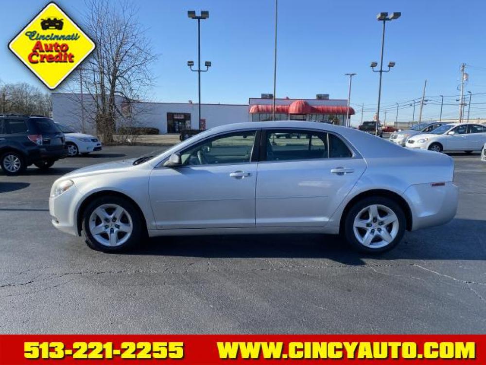 2010 Silver Ice Metallic Chevrolet Malibu LS (1G1ZB5EB3A4) with an 2.4 4 Cylinder Sequential Multiport Fuel Injection engine, Automatic transmission, located at 5489 Dixie Highway, Fairfield, OH, 45014, (513) 221-2255, 39.333084, -84.523834 - Photo #1