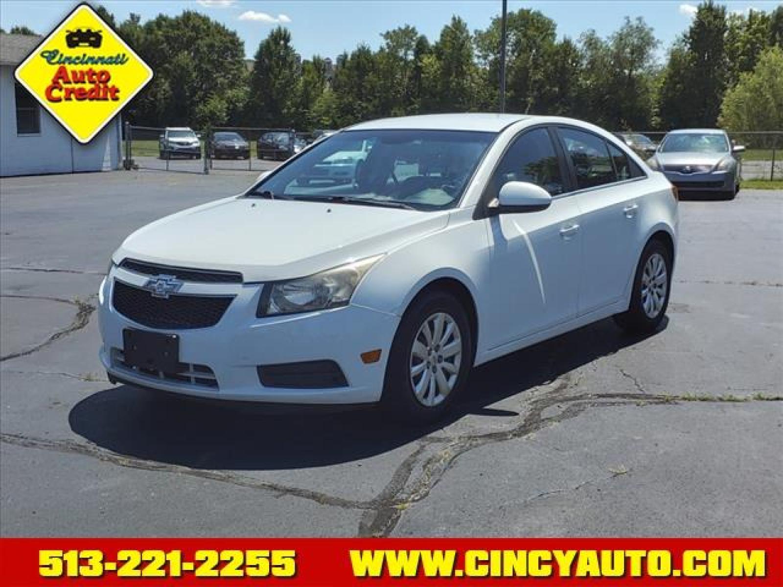2011 Summit White Chevrolet Cruze LT (1G1PF5S91B7) with an 1.4L Ecotec 1.4L Turbo I4 138h Sequential Multiport Fuel Injection engine, 6-Speed Shiftable Automatic transmission, located at 5489 Dixie Highway, Fairfield, OH, 45014, (513) 221-2255, 39.333084, -84.523834 - Photo #0