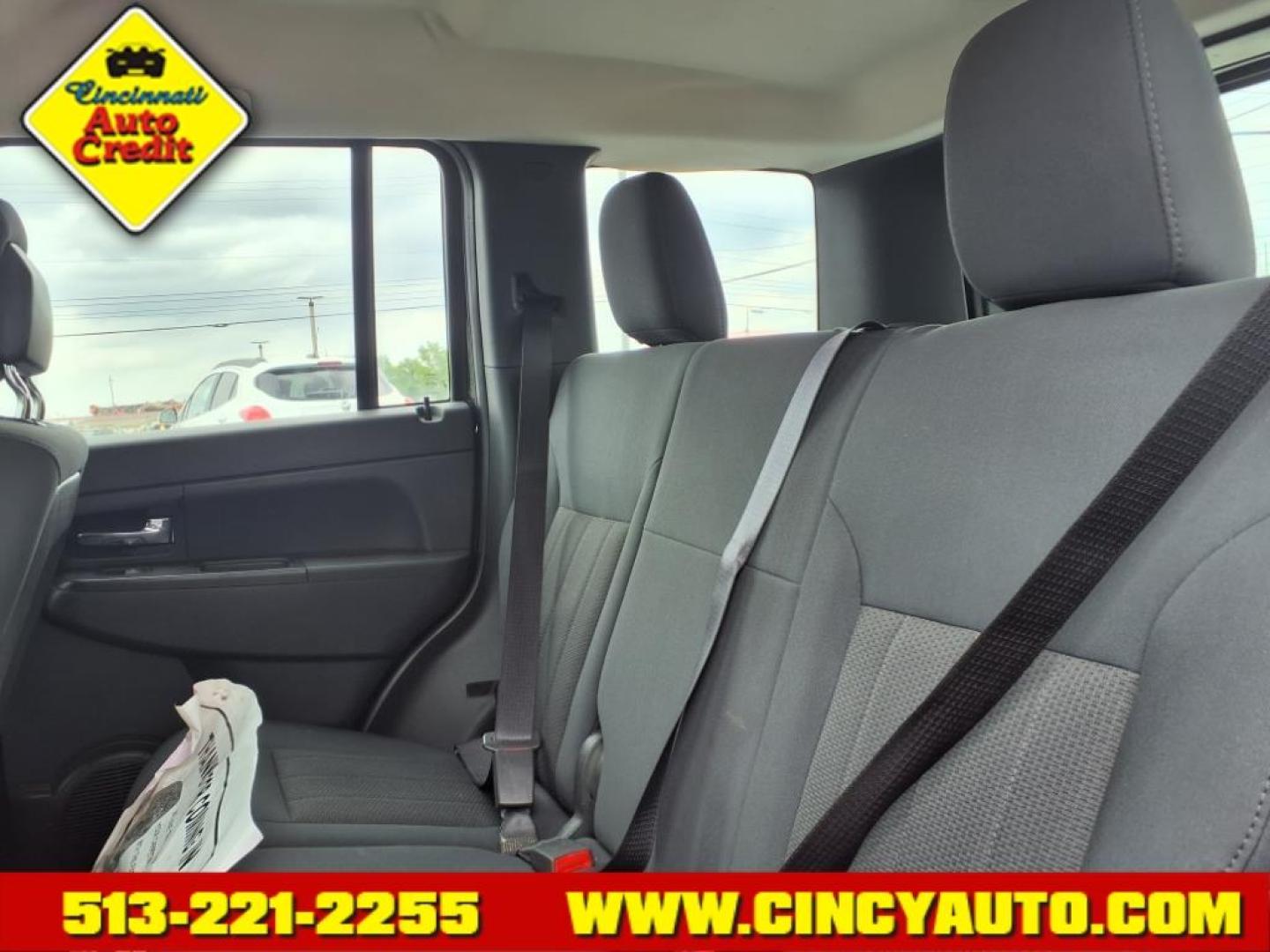 2012 Brilliant Black Crystal Pearl Coat Pxr Jeep Liberty Sport (1C4PJMAK8CW) with an 3.7L 3.7L V6 210hp 235ft. lbs. Sequential Multiport Fuel Injection engine, 4-Speed Automatic transmission, located at 5489 Dixie Highway, Fairfield, OH, 45014, (513) 221-2255, 39.333084, -84.523834 - Photo#4