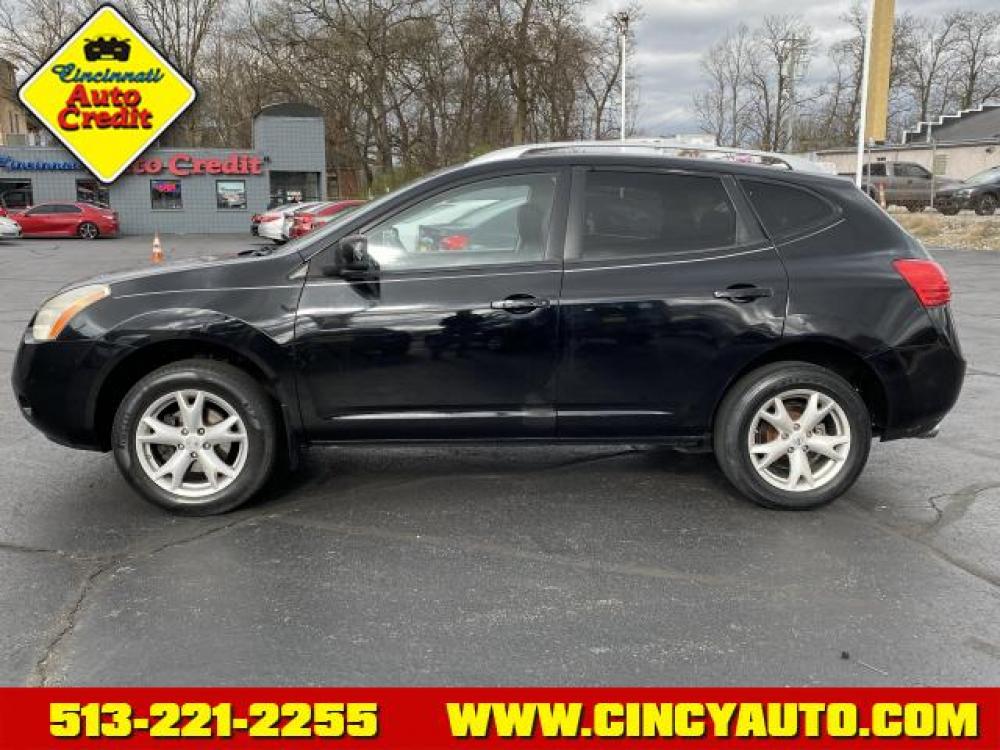 2008 Wicked Black Nissan Rogue SL (JN8AS58V68W) with an 2.5 4 Cylinder Sequential Multiport Fuel Injection engine, Automatic transmission, located at 2813 Gilbert Avenue, Cincinnati, OH, 45206, (513) 221-2255, 39.130219, -84.489189 - Photo #1