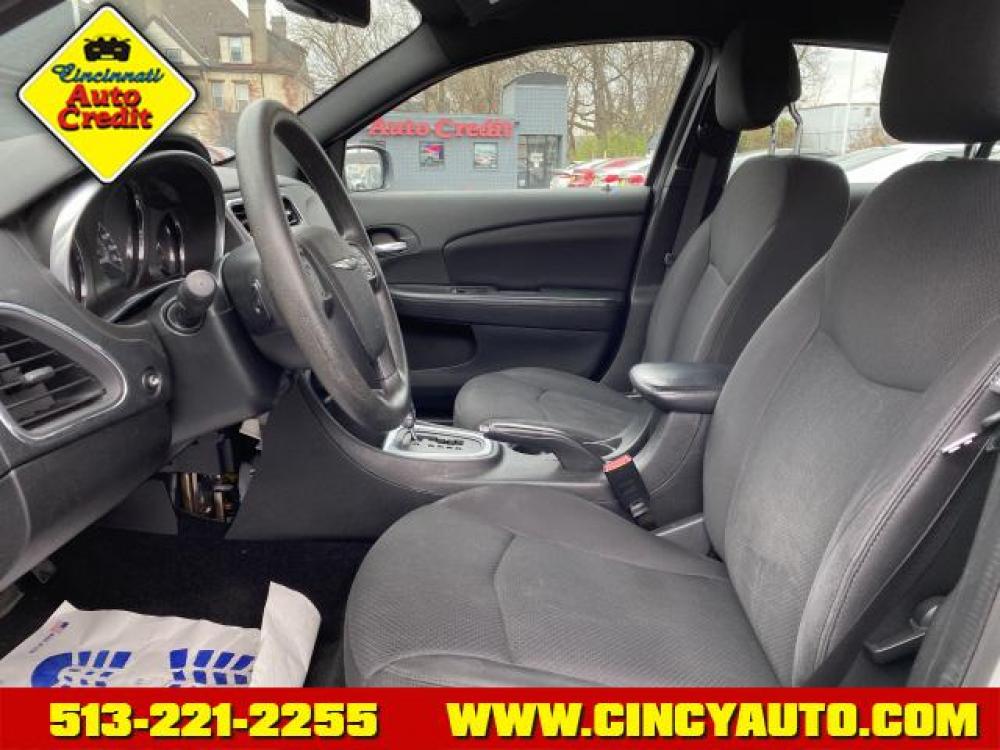 2013 Bright White Clear Coat Chrysler 200 LX (1C3CCBAG9DN) with an 3.6 6 Cylinder Sequential Multiport Fuel Injection engine, Automatic transmission, located at 2813 Gilbert Avenue, Cincinnati, OH, 45206, (513) 221-2255, 39.130219, -84.489189 - Photo #5