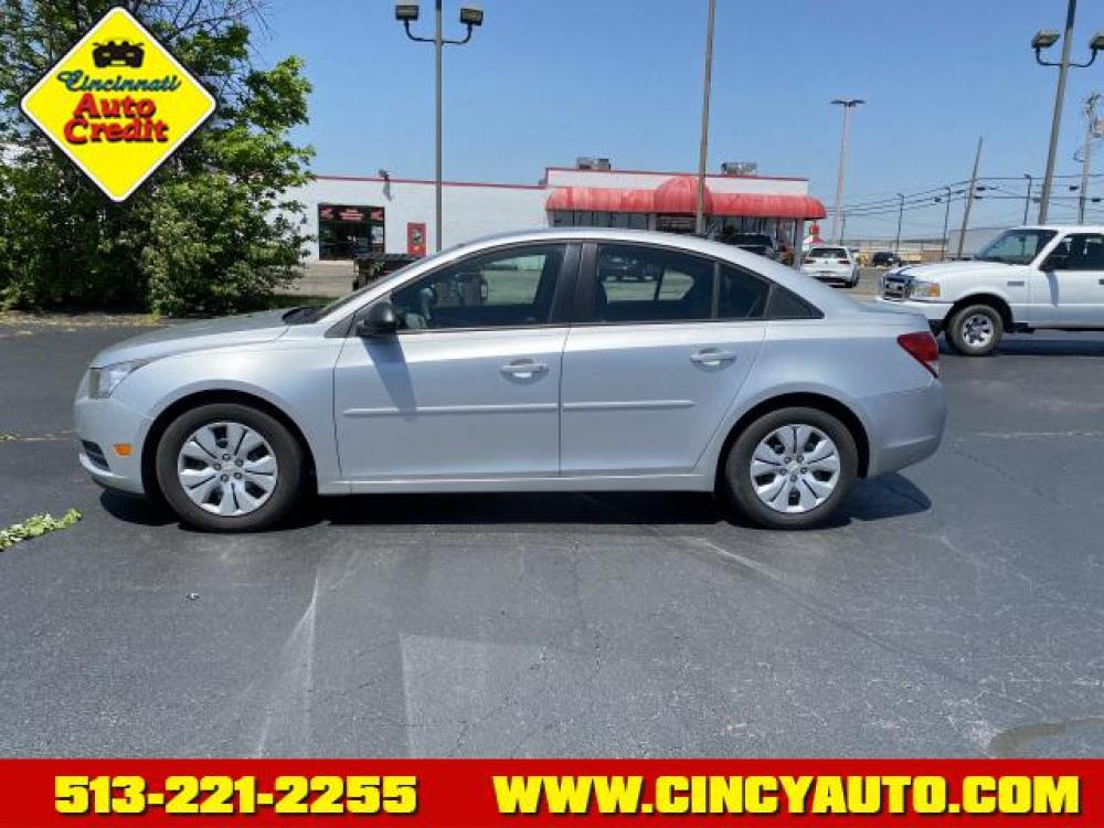 2014 Silver Ice Metallic Chevrolet Cruze LS Auto (1G1PA5SH7E7) with an 1.8 4 Cylinder Sequential Multiport Fuel Injection engine, Automatic transmission, located at 5489 Dixie Highway, Fairfield, OH, 45014, (513) 221-2255, 39.333084, -84.523834 - Photo #1
