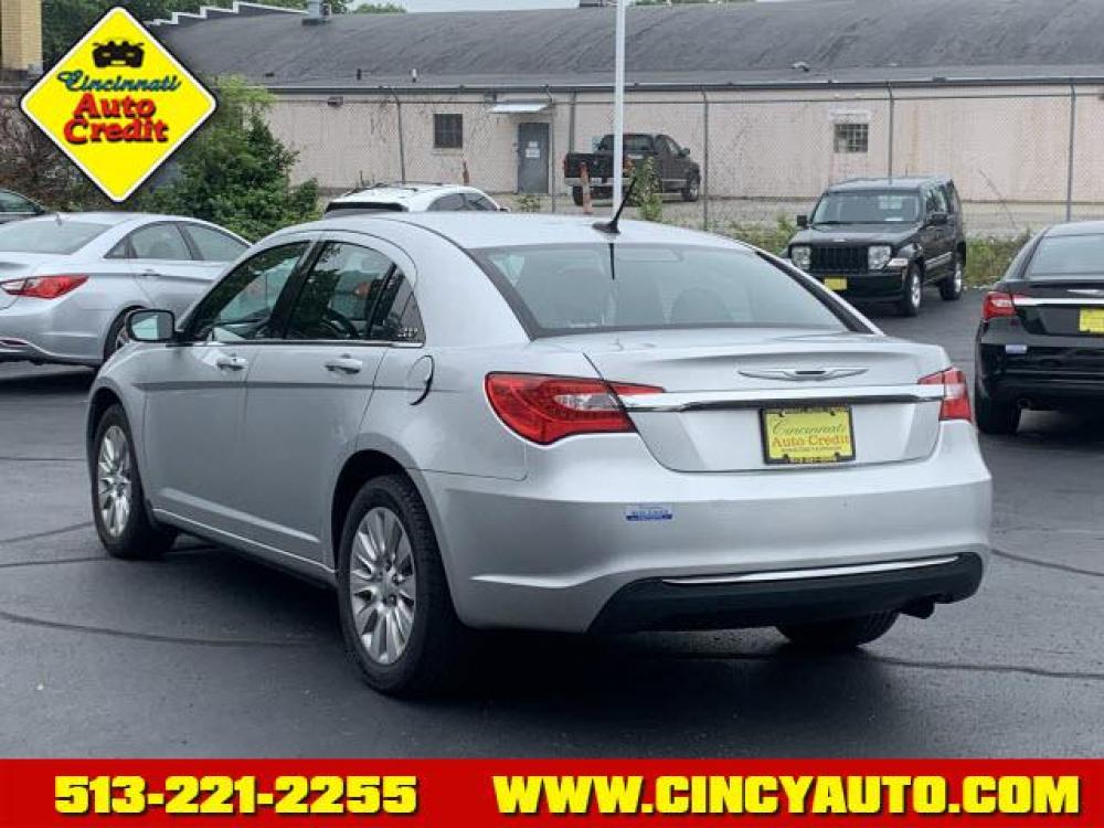 2012 Bright Silver Metallic Clear Coat Chrysler 200 LX (1C3CCBAB1CN) with an 2.4 4 Cylinder Sequential-Port F.I. engine, Automatic transmission, located at 2813 Gilbert Avenue, Cincinnati, OH, 45206, (513) 221-2255, 39.130219, -84.489189 - Photo #2