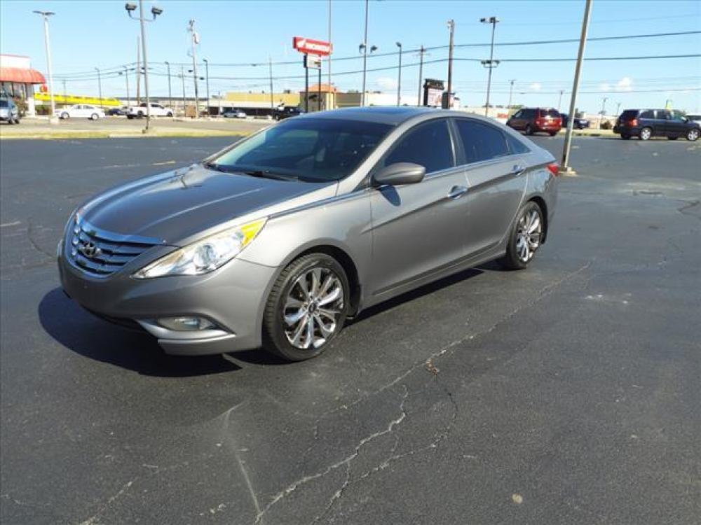 2012 Radiant Silver Hyundai Sonata SE 2.0T (5NPEC4AB6CH) with an 2.0 4 Cylinder Direct Injection engine, Automatic transmission, located at 5489 Dixie Highway, Fairfield, OH, 45014, (513) 221-2255, 39.333084, -84.523834 - Photo #0