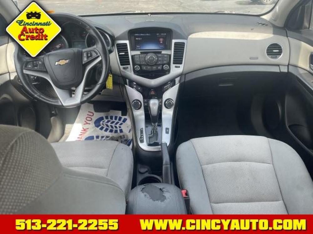 2014 Summit White Chevrolet Cruze 1LT Auto (1G1PC5SB7E7) with an 1.4L 4 Cylinder Fuel Injected engine, Automatic transmission, located at 2813 Gilbert Avenue, Cincinnati, OH, 45206, (513) 221-2255, 39.130219, -84.489189 - Photo #3