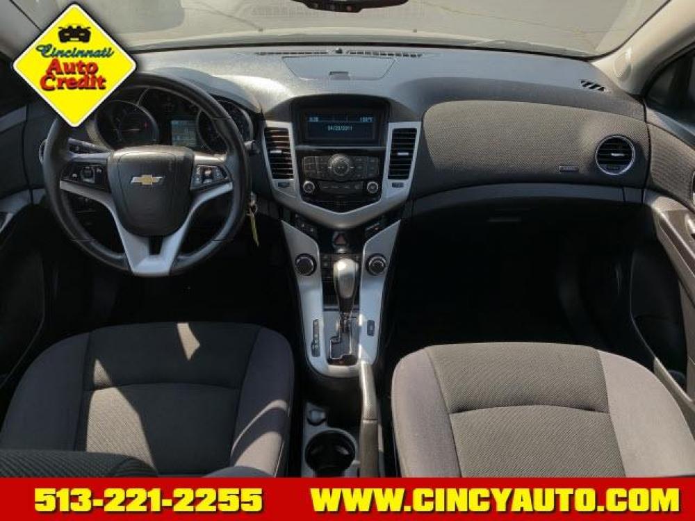 2014 Atlantis Blue Metallic Chevrolet Cruze 1LT Auto (1G1PC5SB9E7) with an 1.4 4 Cylinder Sequential Multiport Fuel Injection engine, Automatic transmission, located at 2813 Gilbert Avenue, Cincinnati, OH, 45206, (513) 221-2255, 39.130219, -84.489189 - Photo #3