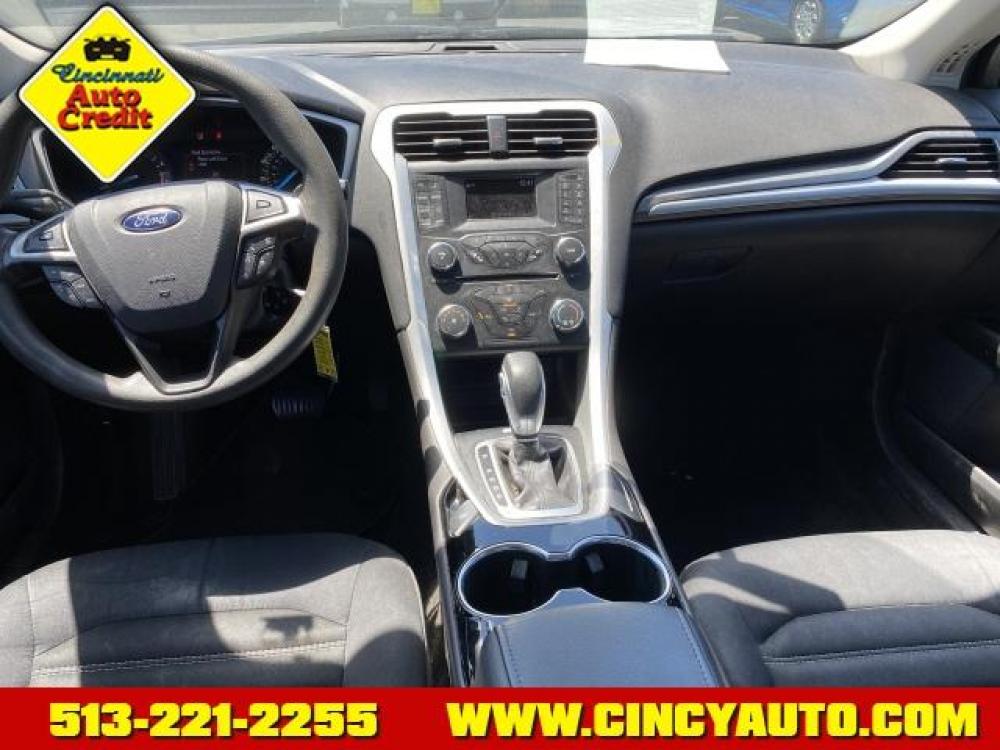 2014 Tuxedo Black Metallic Ford Fusion SE (1FA6P0H74E5) with an 2.5 4 Cylinder Sequential Multiport Fuel Injection engine, Automatic transmission, located at 2813 Gilbert Avenue, Cincinnati, OH, 45206, (513) 221-2255, 39.130219, -84.489189 - Photo #3