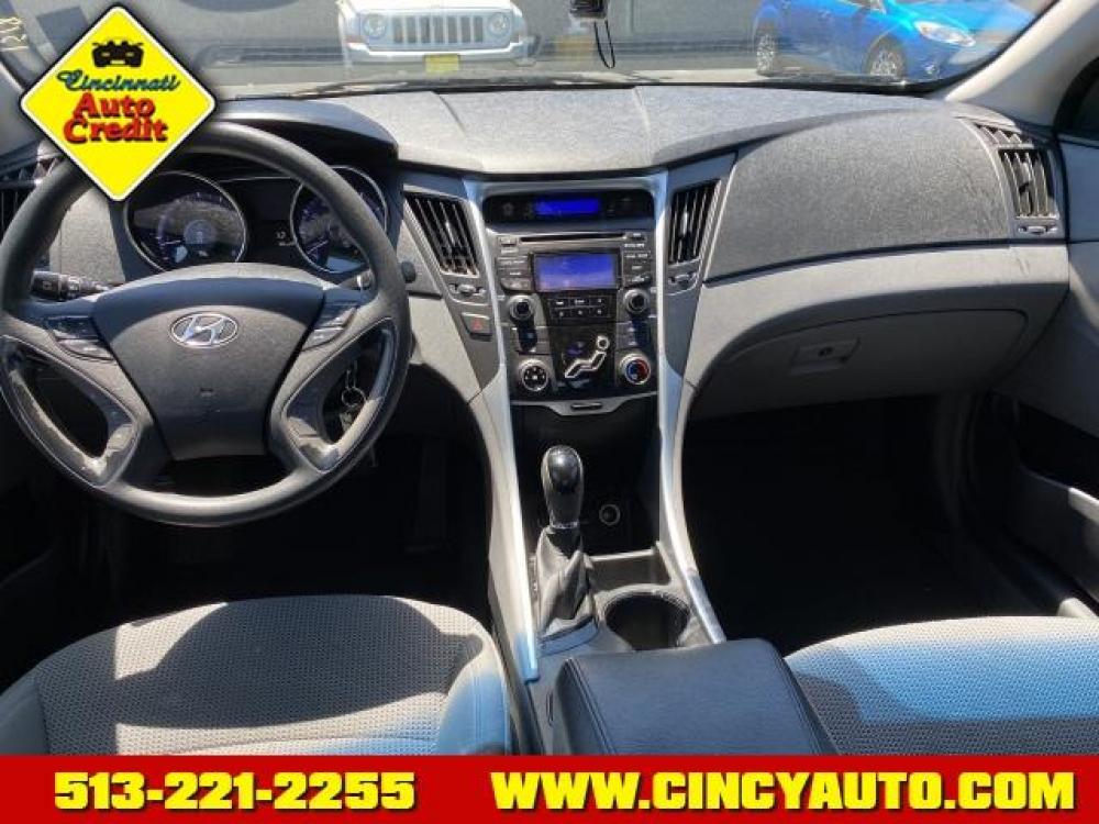 2013 Midnight Black Hyundai Sonata GLS (5NPEB4AC5DH) with an 2.4 4 Cylinder Direct Injection engine, Automatic transmission, located at 2813 Gilbert Avenue, Cincinnati, OH, 45206, (513) 221-2255, 39.130219, -84.489189 - Photo #3