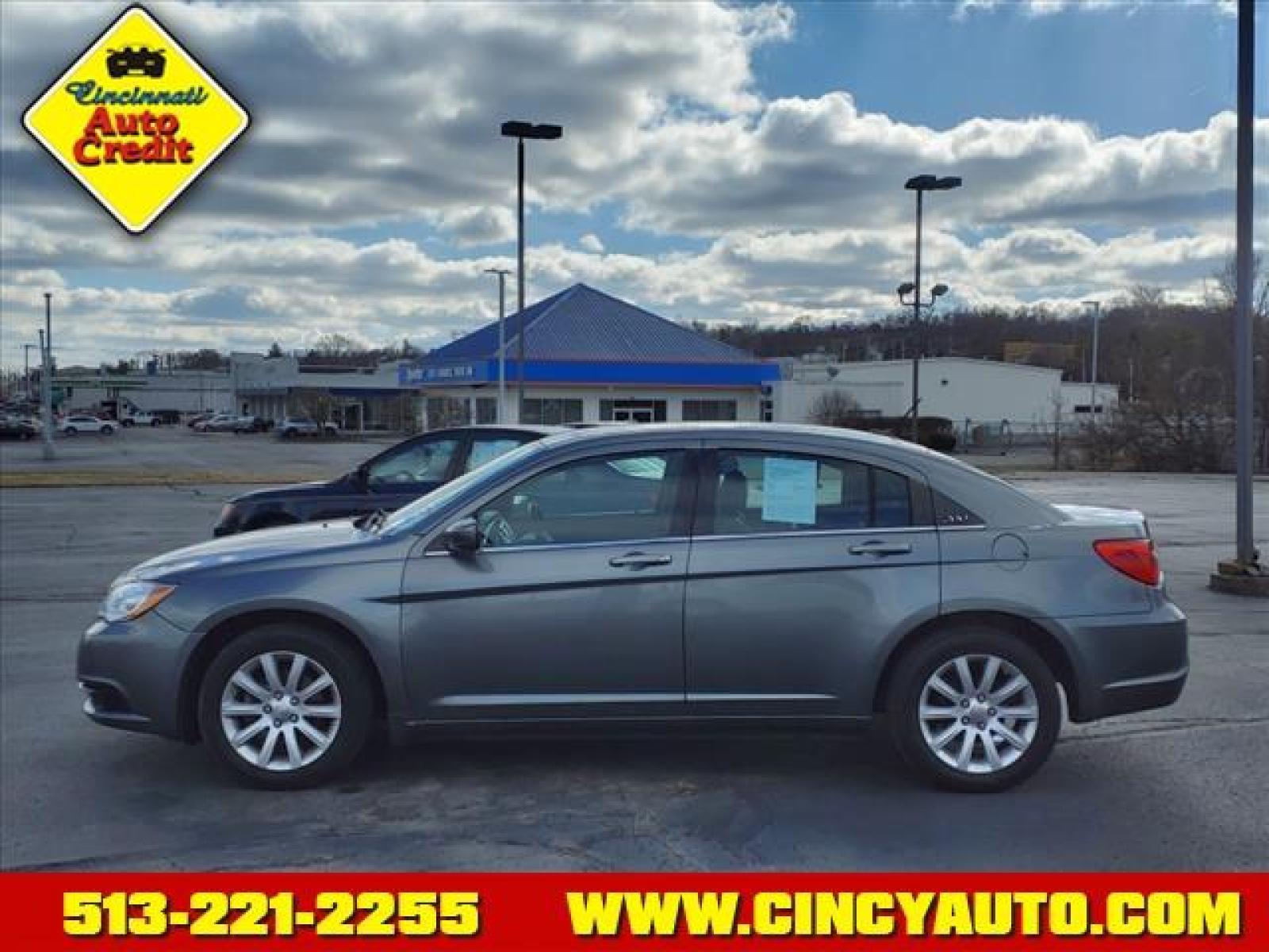 2013 Tungsten Metallic Clear Coat Chrysler 200 Touring (1C3CCBBB8DN) with an 2.4L 2.4L I4 173hp 166ft. lbs. Sequential Multiport Fuel Injection engine, Automatic transmission, located at 5489 Dixie Highway, Fairfield, OH, 45014, (513) 221-2255, 39.333084, -84.523834 - Photo #1
