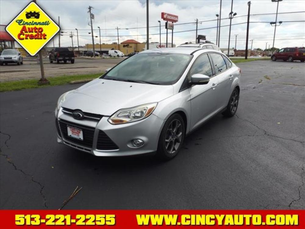 2014 Ingot Silver Metallic Ford Focus SE (1FADP3F20EL) with an 2.0L 2.0L Flex Fuel I4 160hp 1 Fuel Injected engine, 6-Speed Double Clutch transmission, located at 5489 Dixie Highway, Fairfield, OH, 45014, (513) 221-2255, 39.333084, -84.523834 - Photo #0