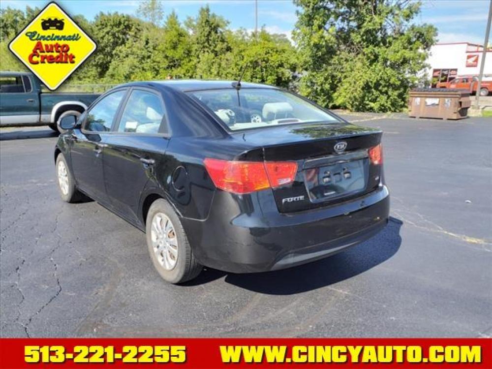 2010 Ebony Black Kia Forte EX (KNAFU4A21A5) with an 2.0L 2.0L I4 156hp 144ft. lbs. Sequential Multiport Fuel Injection engine, 4-Speed Automatic transmission, located at 5489 Dixie Highway, Fairfield, OH, 45014, (513) 221-2255, 39.333084, -84.523834 - Photo #2