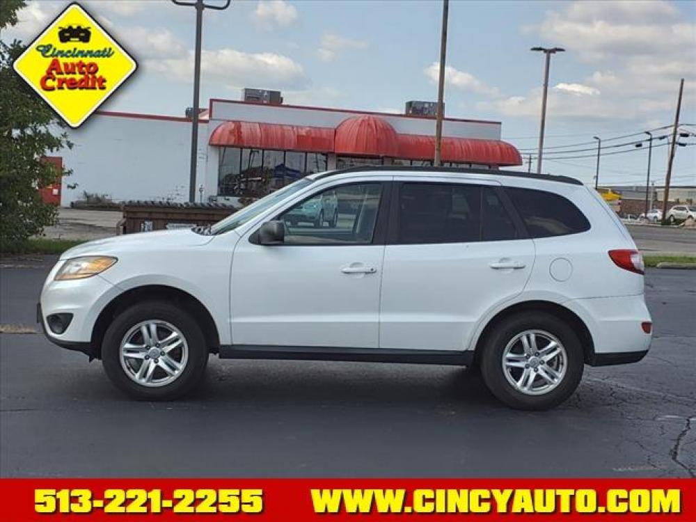2011 Frost White Pearl Hyundai Santa Fe GLS (5XYZG3AB8BG) with an 2.4L 2.4L I4 175hp 169ft. lbs. Sequential Multiport Fuel Injection engine, 6-Speed Shiftable Automatic transmission, located at 5489 Dixie Highway, Fairfield, OH, 45014, (513) 221-2255, 39.333084, -84.523834 - Photo #1