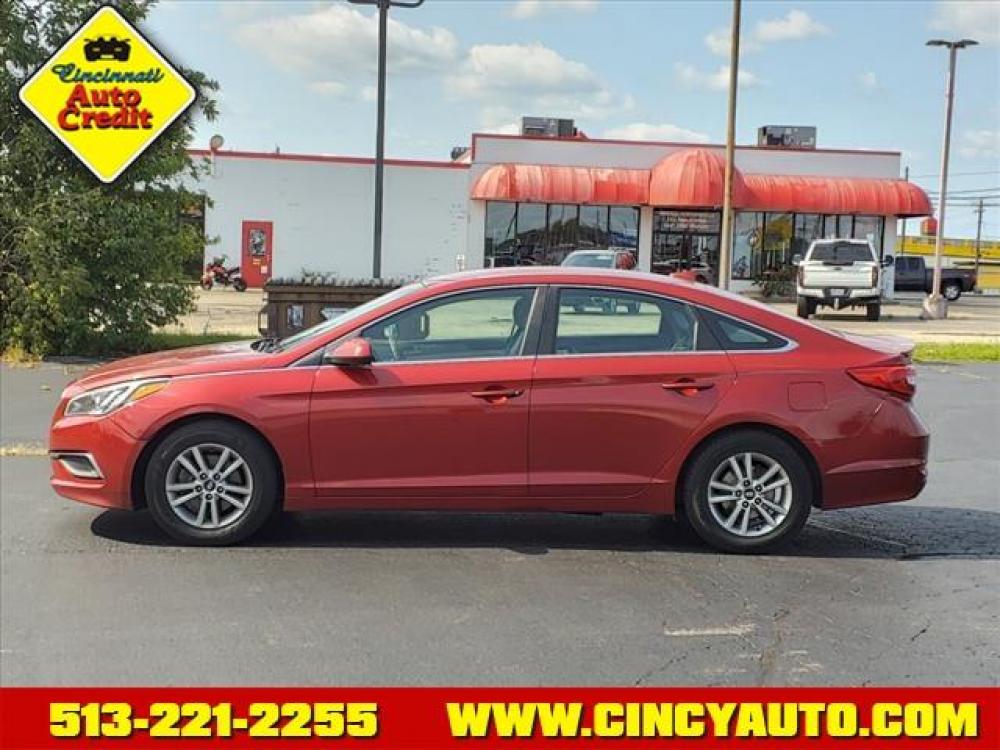 2016 Venetian Red Hyundai Sonata SE (5NPE24AF4GH) with an 2.4L 2.4L I4 185hp 178ft. lbs. Direct Injection engine, 6-Speed Shiftable Automatic transmission, located at 5489 Dixie Highway, Fairfield, OH, 45014, (513) 221-2255, 39.333084, -84.523834 - Photo #1