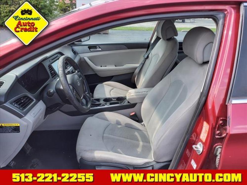 2016 Venetian Red Hyundai Sonata SE (5NPE24AF4GH) with an 2.4L 2.4L I4 185hp 178ft. lbs. Direct Injection engine, 6-Speed Shiftable Automatic transmission, located at 5489 Dixie Highway, Fairfield, OH, 45014, (513) 221-2255, 39.333084, -84.523834 - Photo #5