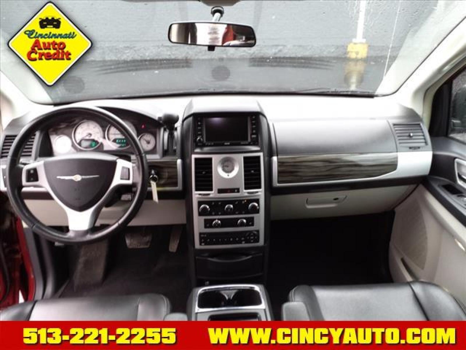 2010 Deep Cherry Red Crystal Pearl Coat Chrysler Town and Country Touring (2A4RR5D12AR) with an 3.8L 3.8L V6 197hp 230ft. lbs. Sequential Multiport Fuel Injection engine, 6-Speed Shiftable Automatic transmission, located at 2813 Gilbert Avenue, Cincinnati, OH, 45206, (513) 221-2255, 39.130219, -84.489189 - Photo #4