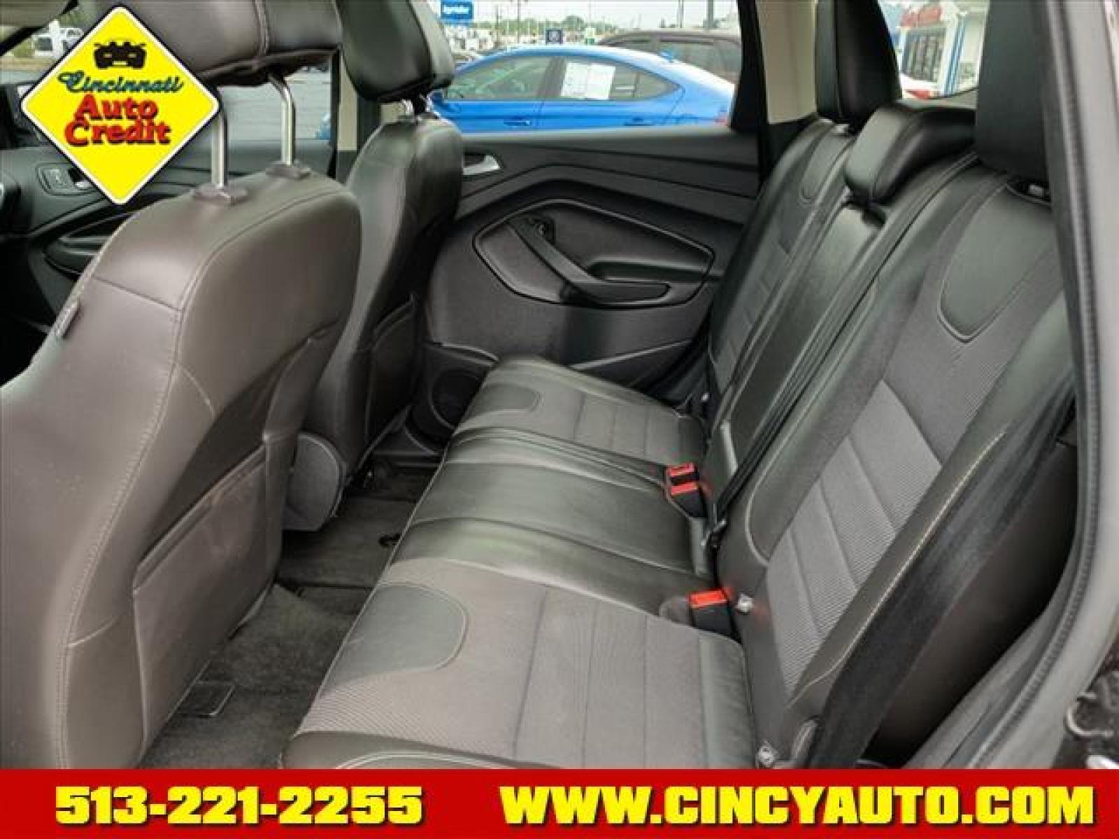 2013 Ford Escape Titanium (1FMCU9J95DU) with an 2.0L EcoBoost 2.0L Turbo I4 24 Direct Injection engine, 6-Speed Shiftable Automatic transmission, located at 5489 Dixie Highway, Fairfield, OH, 45014, (513) 221-2255, 39.333084, -84.523834 - Photo #4