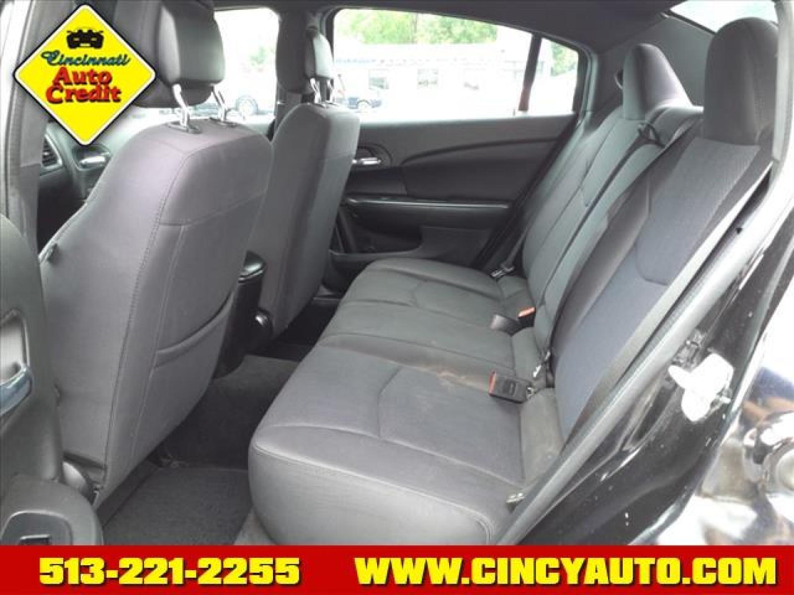 2014 Black Clear Coat Chrysler 200 Touring (1C3CCBBG2EN) with an 3.6L Pentastar 3.6L Flex Fuel Sequential Multiport Fuel Injection engine, 6-Speed Shiftable Automatic transmission, located at 2813 Gilbert Avenue, Cincinnati, OH, 45206, (513) 221-2255, 39.130219, -84.489189 - Photo #4