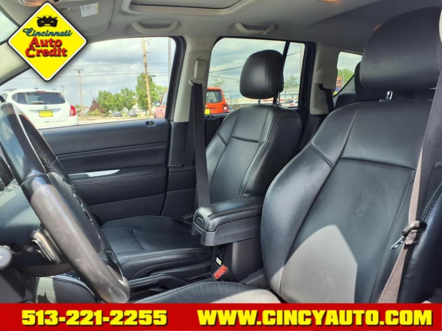 2014 Granite Crystal Metallic Clear Coat Jeep Compass High Altitude Edition (1C4NJCEA4ED) with an 2.0L 2.0L I4 158hp 141ft. lbs. Sequential Multiport Fuel Injection engine, CVT transmission, located at 5489 Dixie Highway, Fairfield, OH, 45014, (513) 221-2255, 39.333084, -84.523834 - Photo#5