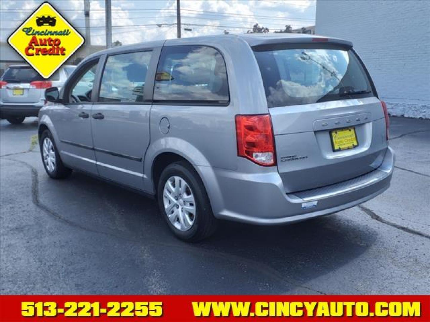 2014 Billet Silver Metallic Clear Coat Dodge Grand Caravan American Value Package (2C4RDGBG0ER) with an 3.6L Pentastar 3.6L Flex Fuel V6 283hp 260ft. lbs. Sequential Multiport Fuel Injection engine, 6-Speed Shiftable Automatic transmission, located at 2813 Gilbert Avenue, Cincinnati, OH, 45206, (513) 221-2255, 39.130219, -84.489189 - Photo#2