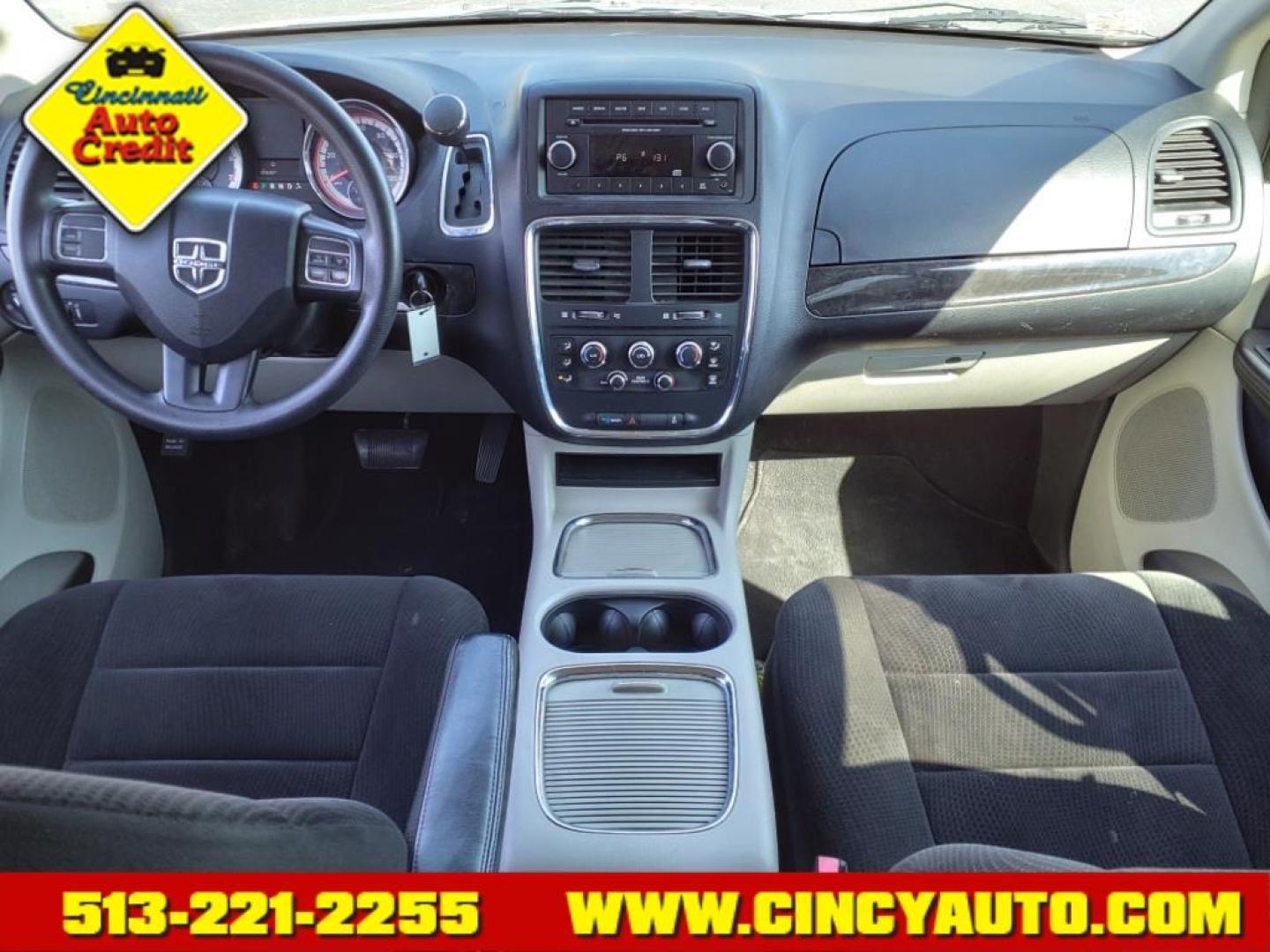 2012 Bright Silver Metallic Clear Coat Dodge Grand Caravan SXT (2C4RDGCG6CR) with an 3.6L Pentastar 3.6L Flex Fuel V6 283hp 260ft. lbs. Sequential Multiport Fuel Injection engine, 6-Speed Shiftable Automatic transmission, located at 2813 Gilbert Avenue, Cincinnati, OH, 45206, (513) 221-2255, 39.130219, -84.489189 - Photo#3
