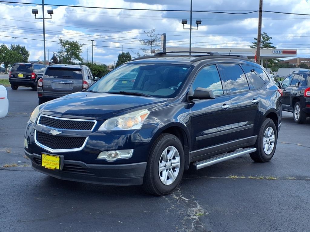 photo of 2012 Chevrolet Traverse LS
