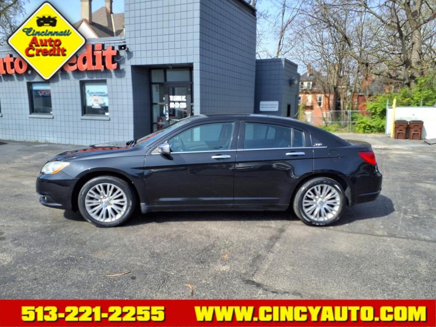 2011 Brilliant Black Crystal Pearl Coat Chrysler 200 Limited (1C3BC2FG7BN) with an 3.6L Pentastar 3.6L Flex Fuel V6 283hp 260ft. lbs. Sequential Multiport Fuel Injection engine, 6-Speed Shiftable Automatic transmission, located at 2813 Gilbert Avenue, Cincinnati, OH, 45206, (513) 221-2255, 39.130219, -84.489189 - Photo#1