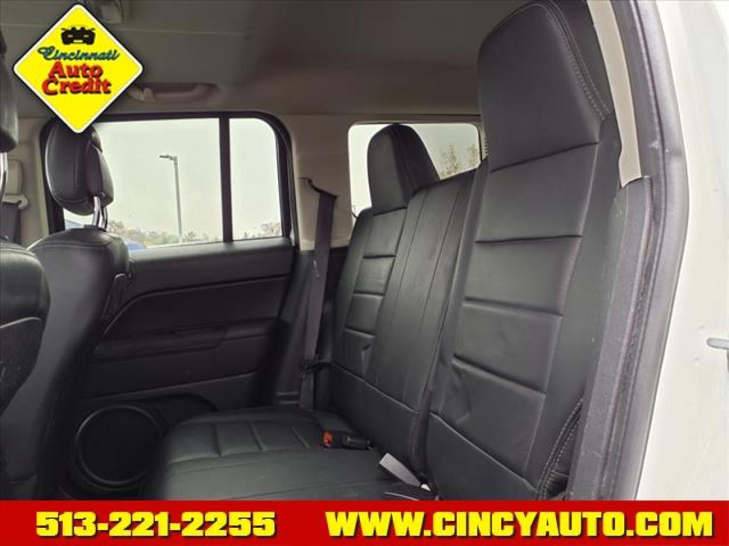 2017 White Jeep Patriot High Altitude (1C4NJPFAXHD) with an 2.0L 2.0L I4 158hp 141ft. lbs. Sequential Multiport Fuel Injection engine, CVT transmission, located at 5489 Dixie Highway, Fairfield, OH, 45014, (513) 221-2255, 39.333084, -84.523834 - Photo#4