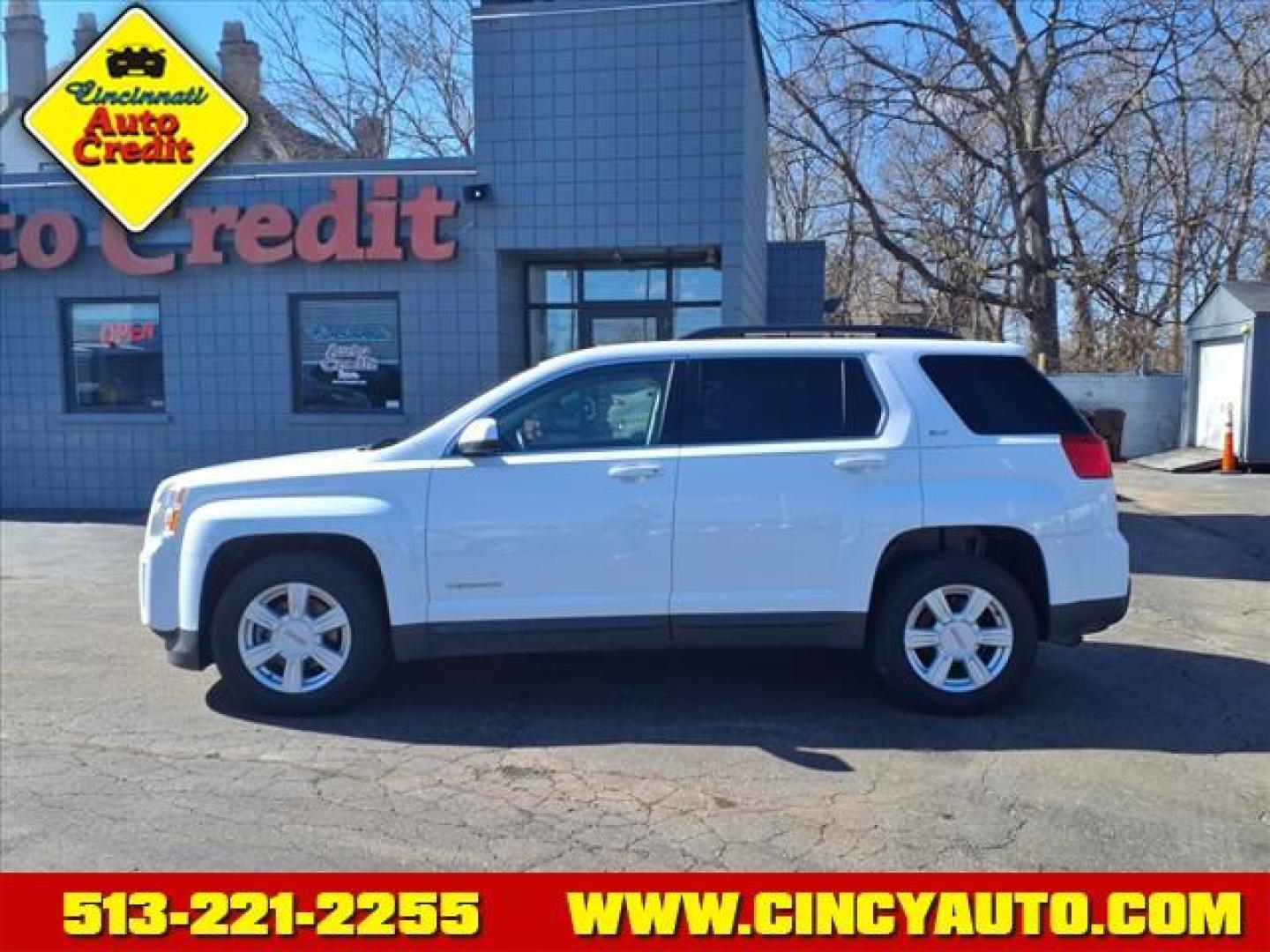 2014 Summit White Gaz GMC Terrain SLT-1 (2GKALSEK1E6) with an 2.4L Ecotec 2.4L I4 182hp 172ft. lbs. Direct Injection engine, 6-Speed Shiftable Automatic transmission, located at 2813 Gilbert Avenue, Cincinnati, OH, 45206, (513) 221-2255, 39.130219, -84.489189 - Photo#1
