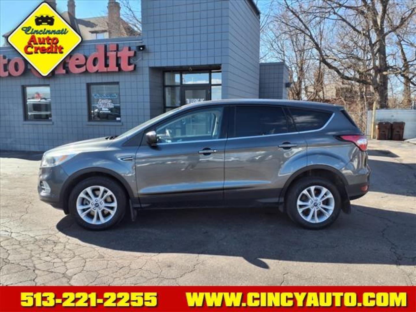 2017 Magnetic J7 Ford Escape SE (1FMCU9G95HU) with an 2.0L EcoBoost 2.0L Turbo I4 245hp 275ft. lbs. Direct Injection engine, 6-Speed Shiftable Automatic transmission, located at 2813 Gilbert Avenue, Cincinnati, OH, 45206, (513) 221-2255, 39.130219, -84.489189 - Photo#1