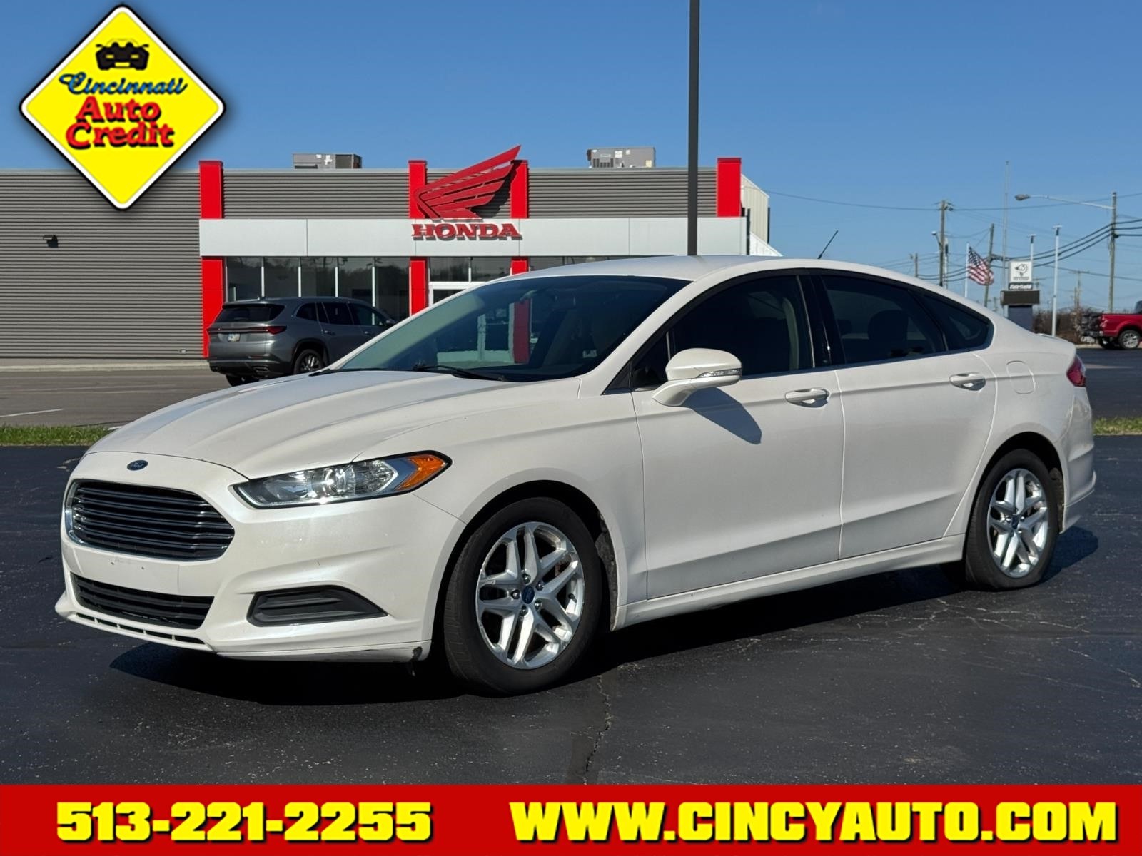photo of 2015 Ford Fusion SE