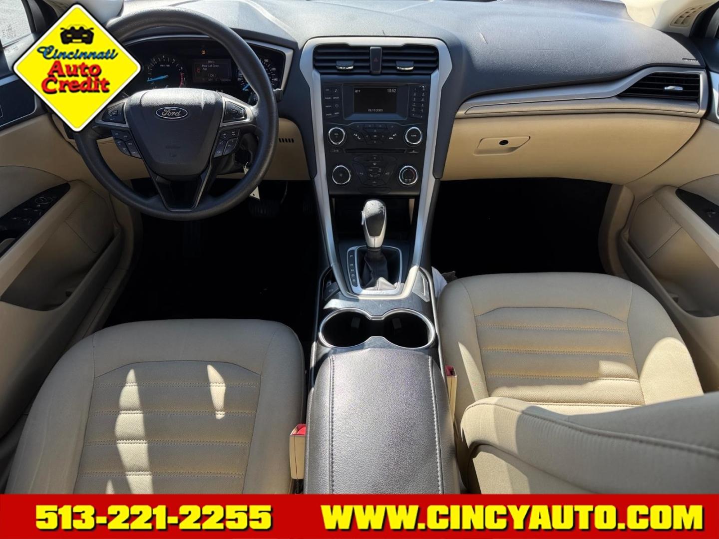 2015 Oxford White Ford Fusion SE (3FA6P0H70FR) with an 2.5L 2.5L I4 175hp 175ft. lbs. Sequential Multiport Fuel Injection engine, 6-Speed Shiftable Automatic transmission, located at 5489 Dixie Highway, Fairfield, OH, 45014, (513) 221-2255, 39.333084, -84.523834 - Photo#3