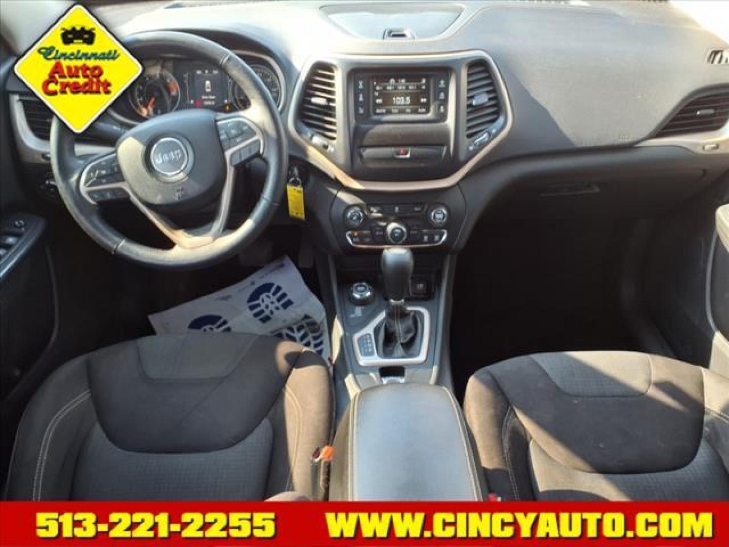 2016 Brilliant Black Crystal Pearl Coat Pxr Jeep Cherokee Latitude (1C4PJMCB6GW) with an 2.4L 2.4L I4 180hp 171ft. lbs. Sequential Multiport Fuel Injection engine, 4WD 9-Speed Shiftable Automatic transmission, located at 5489 Dixie Highway, Fairfield, OH, 45014, (513) 221-2255, 39.333084, -84.523834 - Photo#3