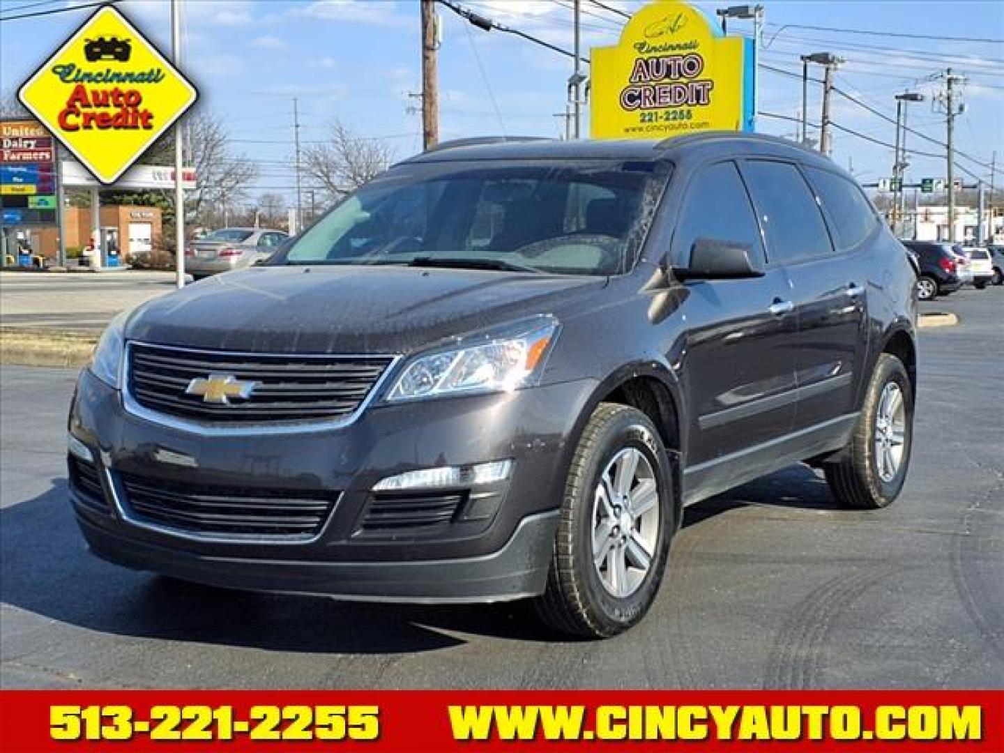 2017 Tungsten Metallic Gxg Chevrolet Traverse LS (1GNKRFED0HJ) with an 3.6L 3.6L V6 281hp 266ft. lbs. Direct Injection engine, 6-Speed Shiftable Automatic transmission, located at 5489 Dixie Highway, Fairfield, OH, 45014, (513) 221-2255, 39.333084, -84.523834 - Photo#0