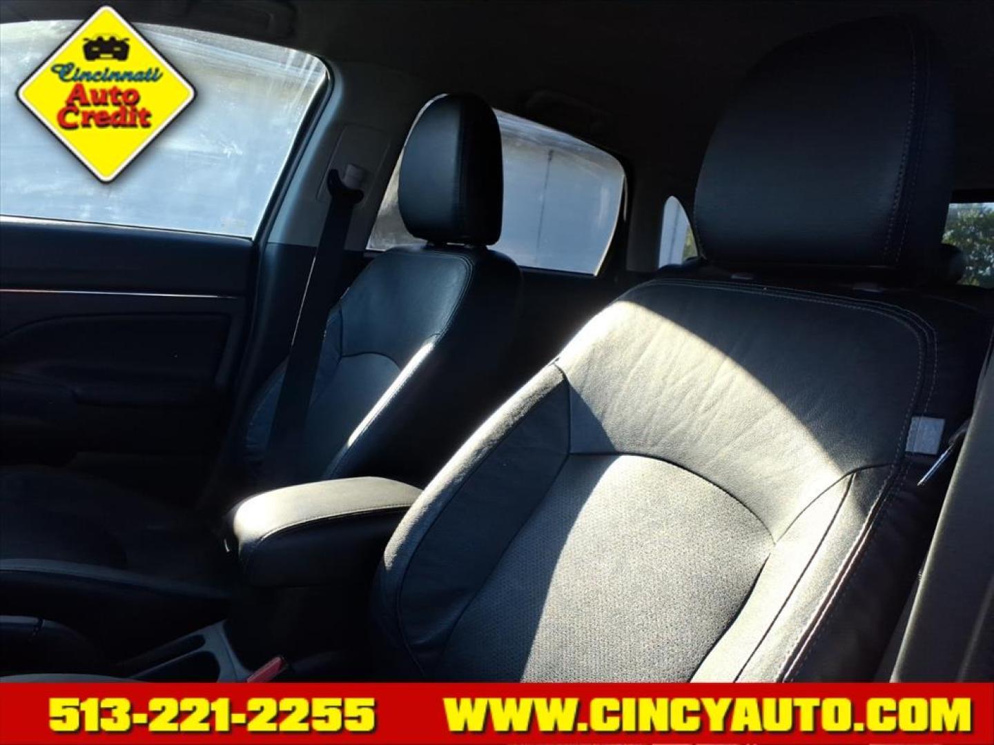 2017 Mercury Gray Metallic Mitsubishi Outlander Sport 2.4 SEL (JA4AR4AW7HZ) with an 2.4L 2.4L I4 168hp 167ft. lbs. Sequential Multiport Fuel Injection engine, CVT transmission, located at 5489 Dixie Highway, Fairfield, OH, 45014, (513) 221-2255, 39.333084, -84.523834 - Photo#4