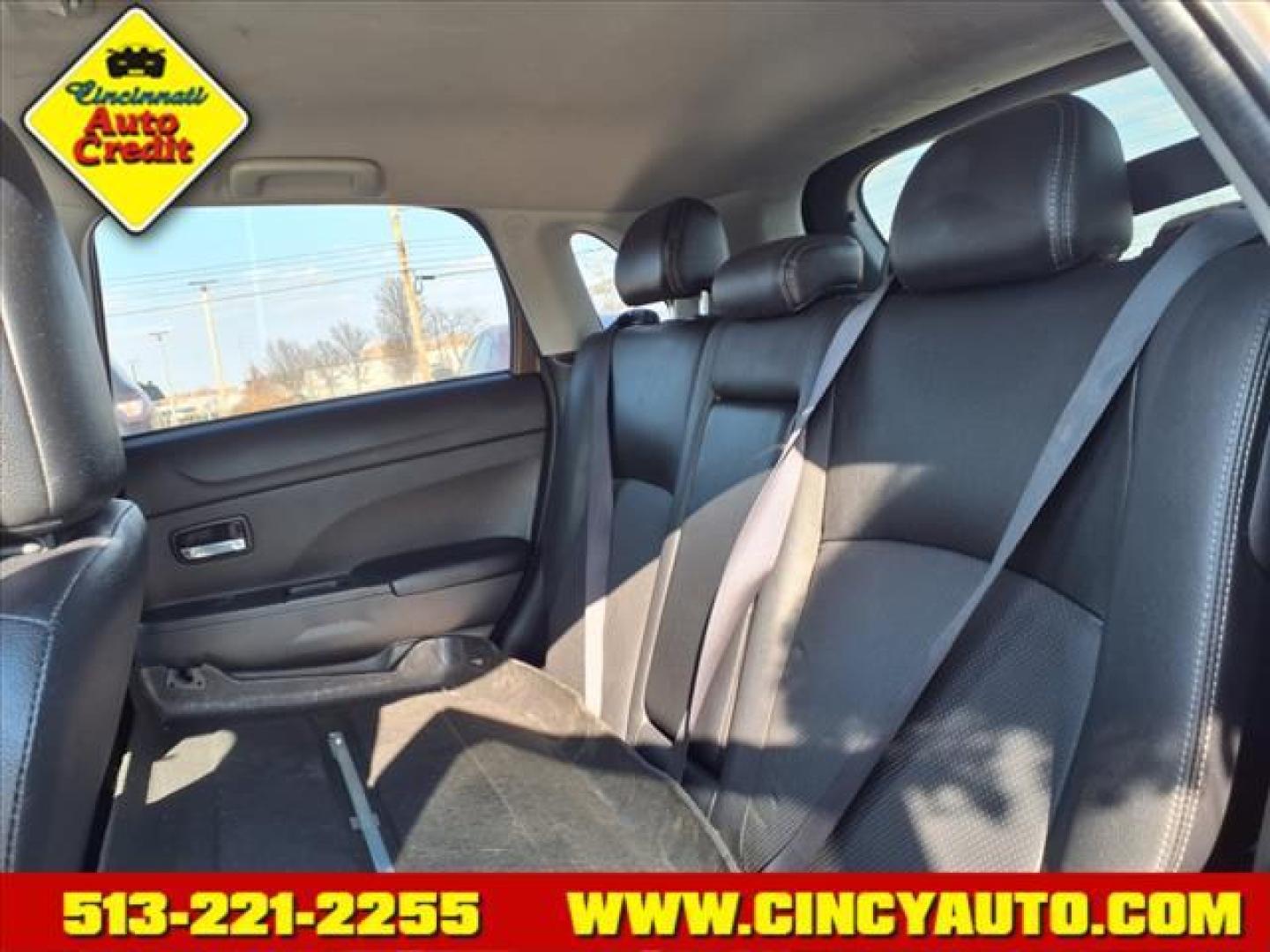 2017 Mercury Gray Metallic U17 Mitsubishi Outlander Sport 2.4 SEL (JA4AR4AW7HZ) with an 2.4L 2.4L I4 168hp 167ft. lbs. Sequential Multiport Fuel Injection engine, CVT transmission, located at 5489 Dixie Highway, Fairfield, OH, 45014, (513) 221-2255, 39.333084, -84.523834 - Photo#4