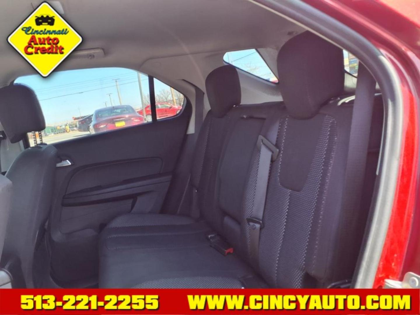 2015 Crystal Red Tintcoat Gbe Chevrolet Equinox LT (2GNALBEK5F6) with an 2.4L 2.4L I4 182hp 172ft. lbs. Direct Injection engine, 6-Speed Shiftable Automatic transmission, located at 5489 Dixie Highway, Fairfield, OH, 45014, (513) 221-2255, 39.333084, -84.523834 - Photo#4