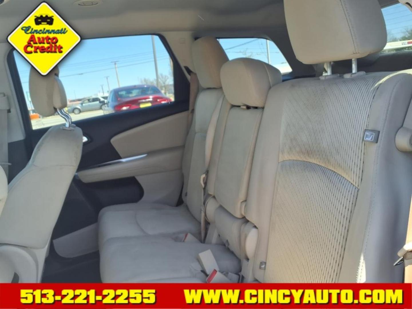 2017 Billet Clear Coat Psc Dodge Journey SXT (3C4PDCBG1HT) with an 3.6L Pentastar 3.6L Flex Fuel V6 283hp 260ft. lbs. Sequential Multiport Fuel Injection engine, 6-Speed Shiftable Automatic transmission, located at 5489 Dixie Highway, Fairfield, OH, 45014, (513) 221-2255, 39.333084, -84.523834 - Photo#4