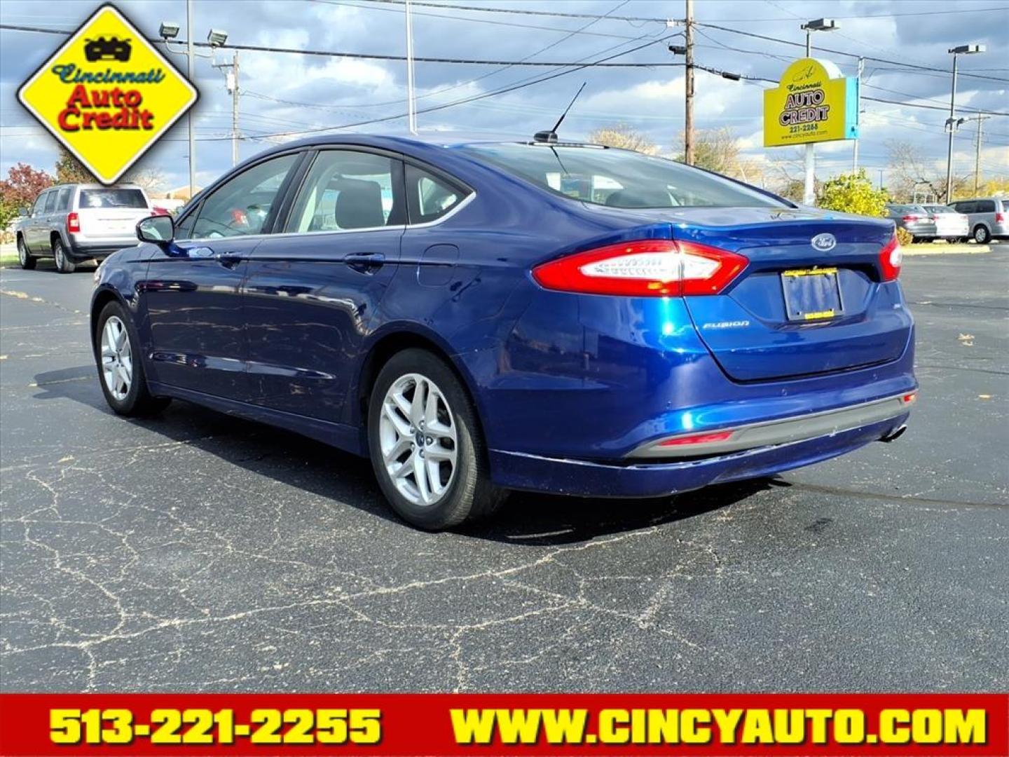 2016 Deep Impact Blue Ford Fusion SE (1FA6P0H71G5) with an 2.5L 2.5L I4 175hp 175ft. lbs. Sequential Multiport Fuel Injection engine, 6-Speed Shiftable Automatic transmission, located at 5489 Dixie Highway, Fairfield, OH, 45014, (513) 221-2255, 39.333084, -84.523834 - Photo#2