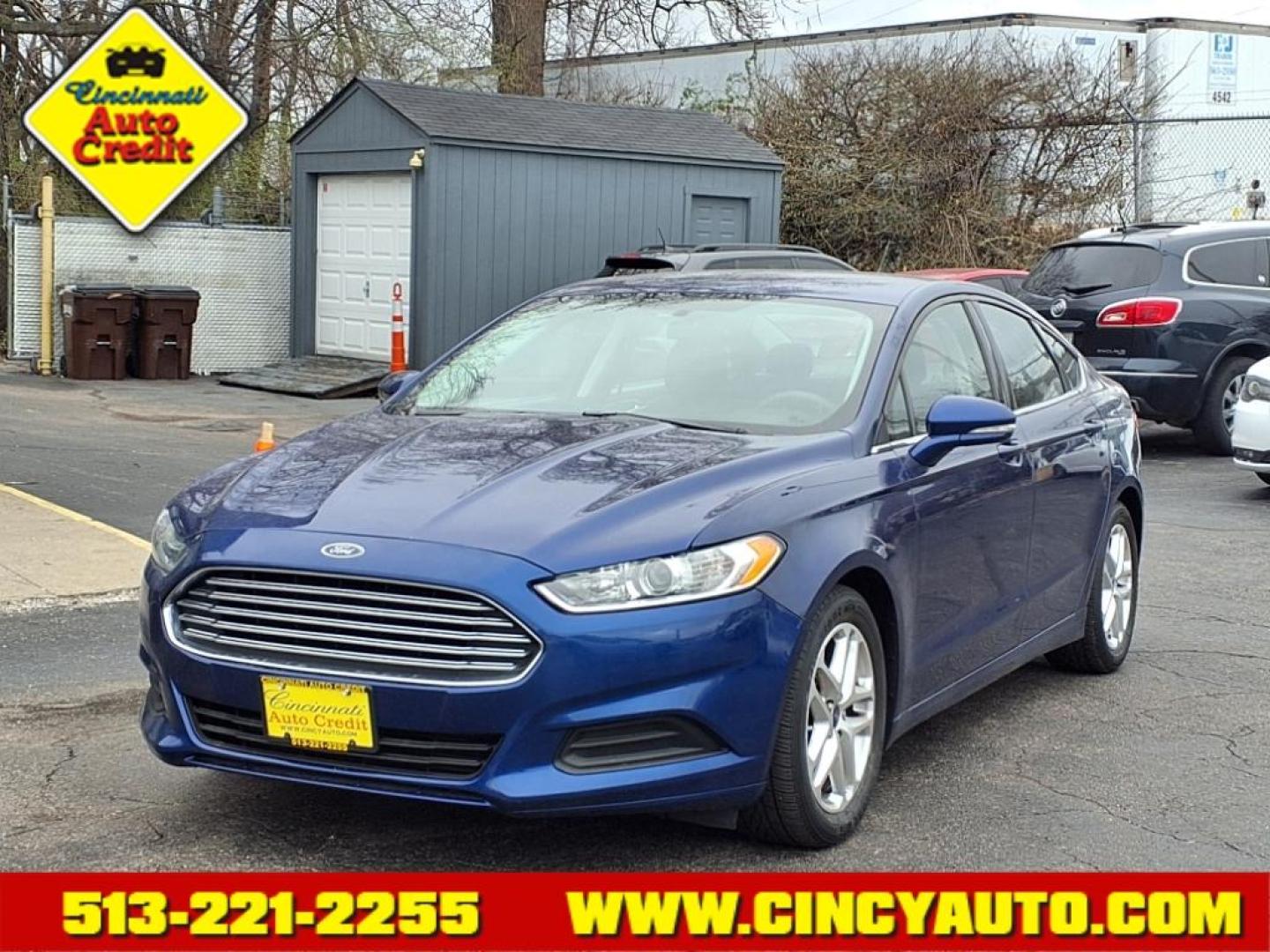 2016 Deep Impact Blue J4 Ford Fusion SE (1FA6P0H71G5) with an 2.5L 2.5L I4 175hp 175ft. lbs. Sequential Multiport Fuel Injection engine, 6-Speed Shiftable Automatic transmission, located at 2813 Gilbert Avenue, Cincinnati, OH, 45206, (513) 221-2255, 39.130219, -84.489189 - Photo#0