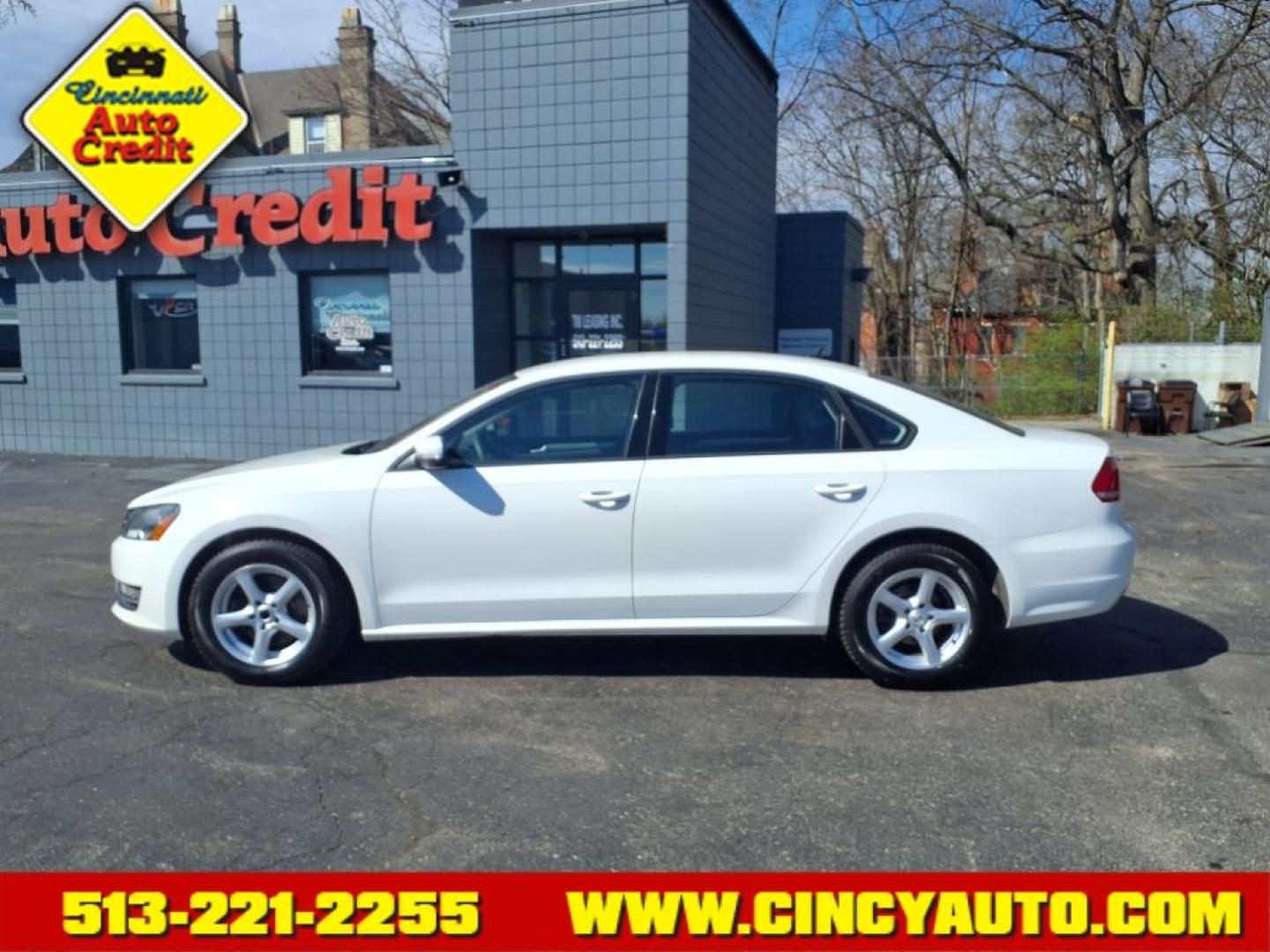 2014 Candy White B4b4 Volkswagen Passat 1.8T S PZEV (1VWAT7A36EC) with an 1.8L 1.8L Turbo I4 170hp 184ft. lbs. PZEV Direct Injection engine, 6-speed Automatic with Tiptronic transmission, located at 2813 Gilbert Avenue, Cincinnati, OH, 45206, (513) 221-2255, 39.130219, -84.489189 - Photo#1