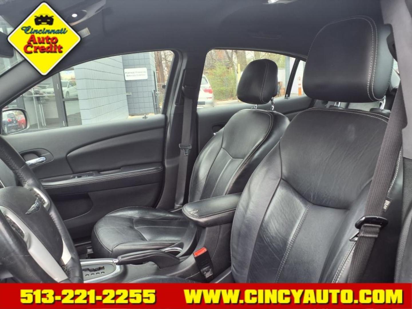 2013 Black Clear Coat Px8 Chrysler 200 Limited (1C3CCBCG7DN) with an 3.6L Pentastar 3.6L Flex Fuel V6 283hp 260ft. lbs. Sequential Multiport Fuel Injection engine, 6-Speed Shiftable Automatic transmission, located at 2813 Gilbert Avenue, Cincinnati, OH, 45206, (513) 221-2255, 39.130219, -84.489189 - Photo#5
