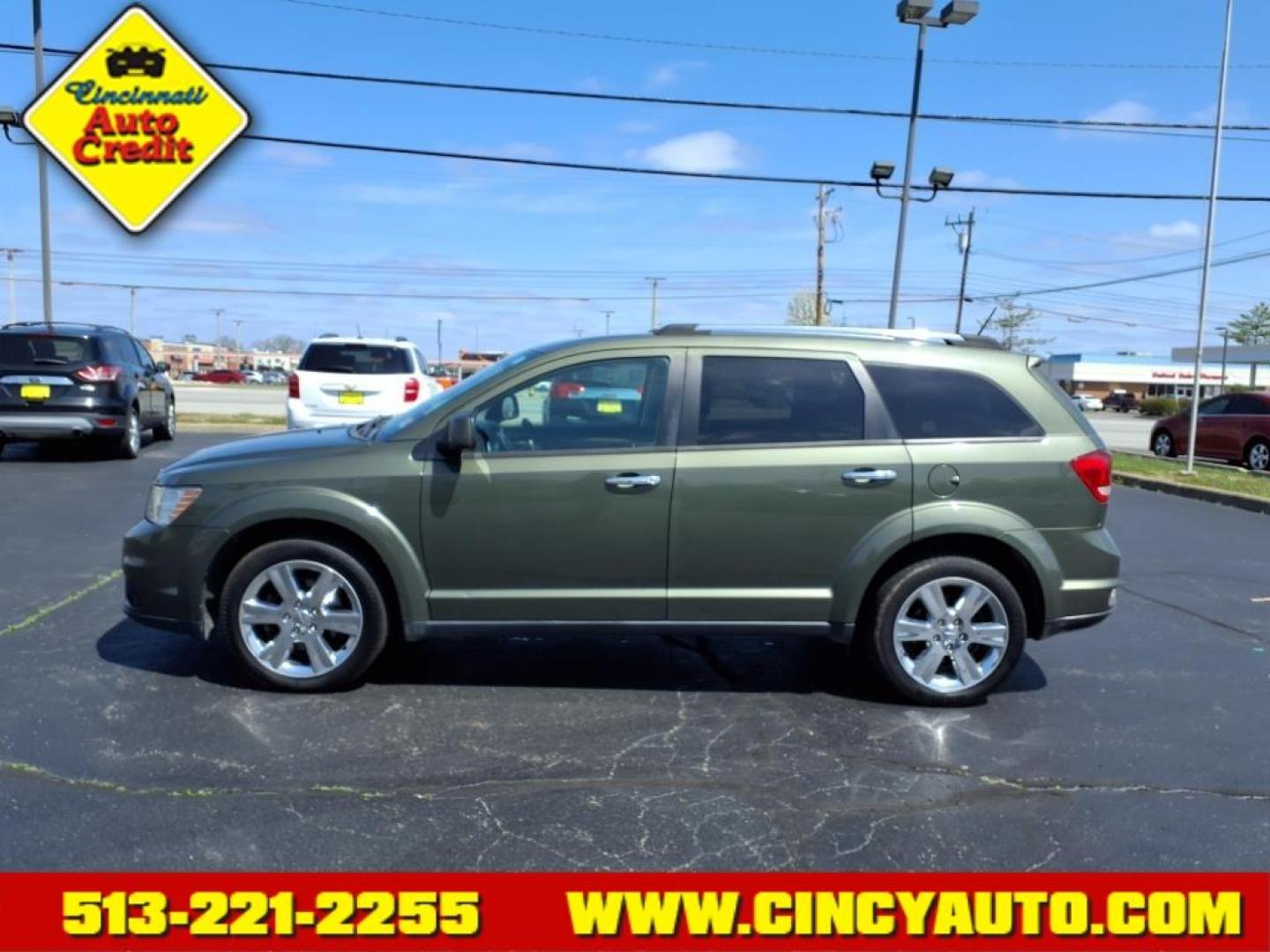 2016 Verde Oliva Pfp Dodge Journey SXT (3C4PDDBG7GT) with an 3.6L Pentastar 3.6L V6 283hp 260ft. lbs. Sequential Multiport Fuel Injection engine, 6-Speed Shiftable Automatic transmission, located at 5489 Dixie Highway, Fairfield, OH, 45014, (513) 221-2255, 39.333084, -84.523834 - Photo#1