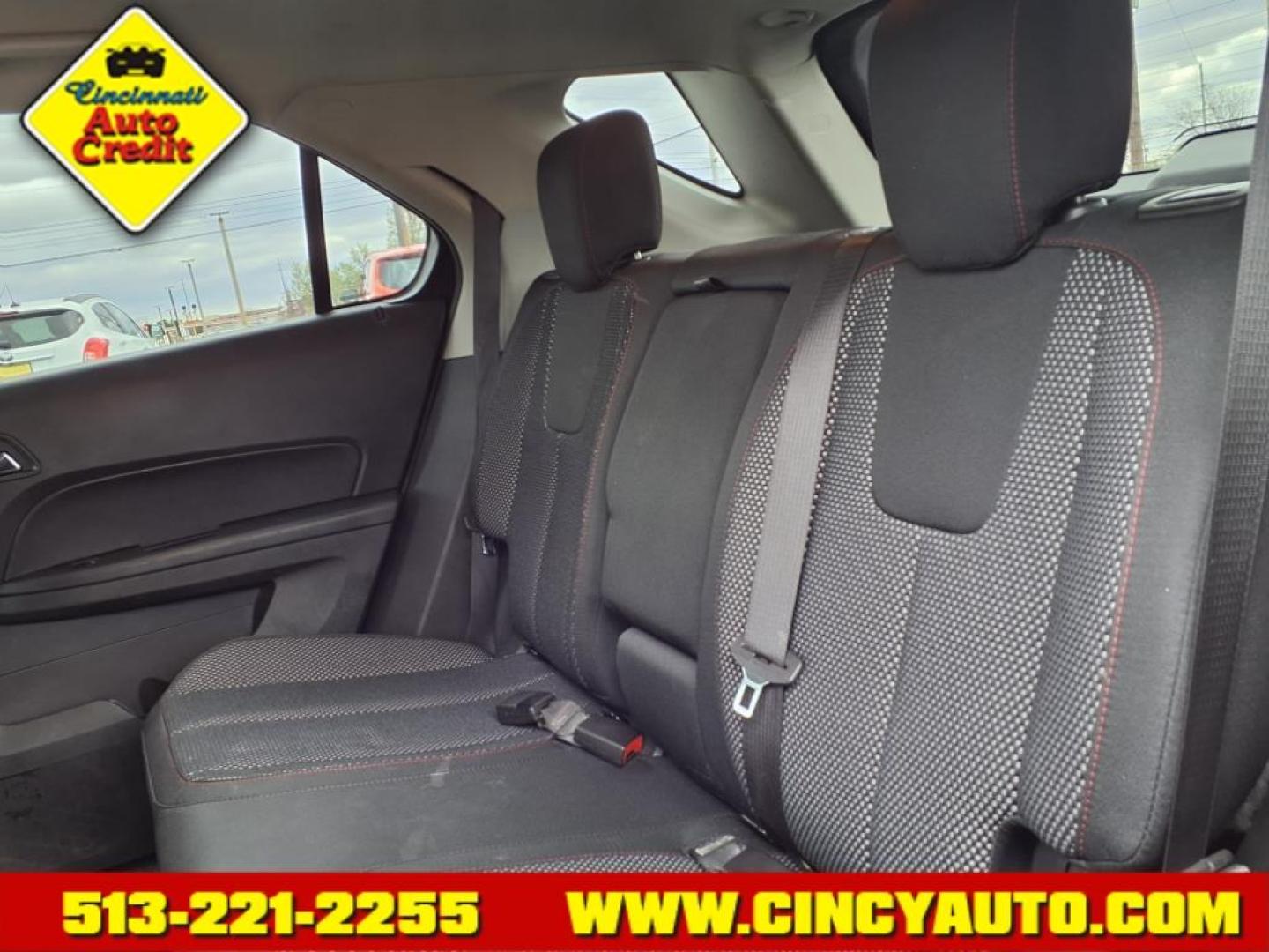2017 Blue Velvet Metallic G1m Chevrolet Equinox LT (2GNALCEK3H1) with an 2.4L Ecotec 2.4L I4 182hp 172ft. lbs. Direct Injection engine, 6-Speed Shiftable Automatic transmission, located at 5489 Dixie Highway, Fairfield, OH, 45014, (513) 221-2255, 39.333084, -84.523834 - Photo#4