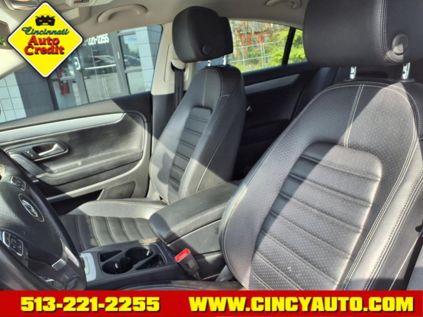 2016 Pure White 0q0q Volkswagen CC 2.0T Sport PZEV (WVWBP7ANXGE) with an 2.0L 2.0L Turbo I4 200hp 207ft. lbs. PZEV Direct Injection engine, 6-Speed Double Clutch transmission, located at 2813 Gilbert Avenue, Cincinnati, OH, 45206, (513) 221-2255, 39.130219, -84.489189 - Photo#5