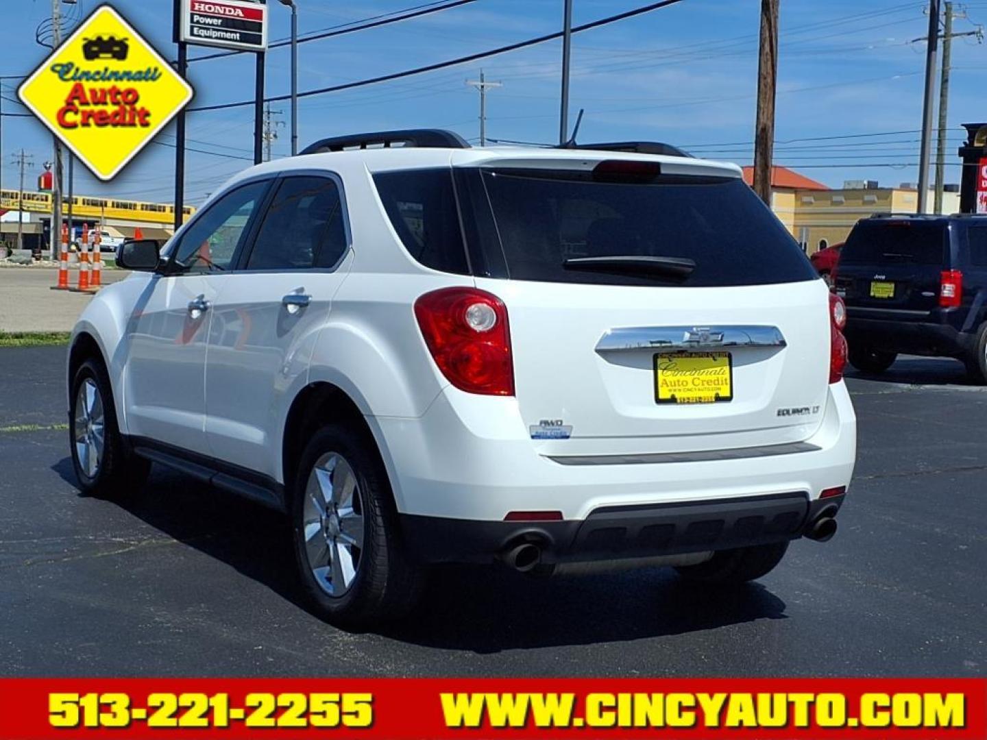 2013 Summit White Gaz Chevrolet Equinox LT (2GNFLEE30D6) with an 3.6L 3.6L V6 301hp 272ft. lbs. Direct Injection engine, 6-Speed Shiftable Automatic transmission, located at 5489 Dixie Highway, Fairfield, OH, 45014, (513) 221-2255, 39.333084, -84.523834 - Photo#2
